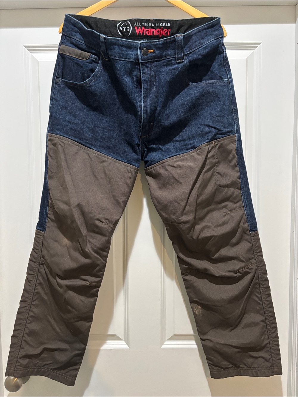 Wrangler ATG ALL TERRMen’s Blue Denim with Brown Reinforced Panels Relaxed Jeans